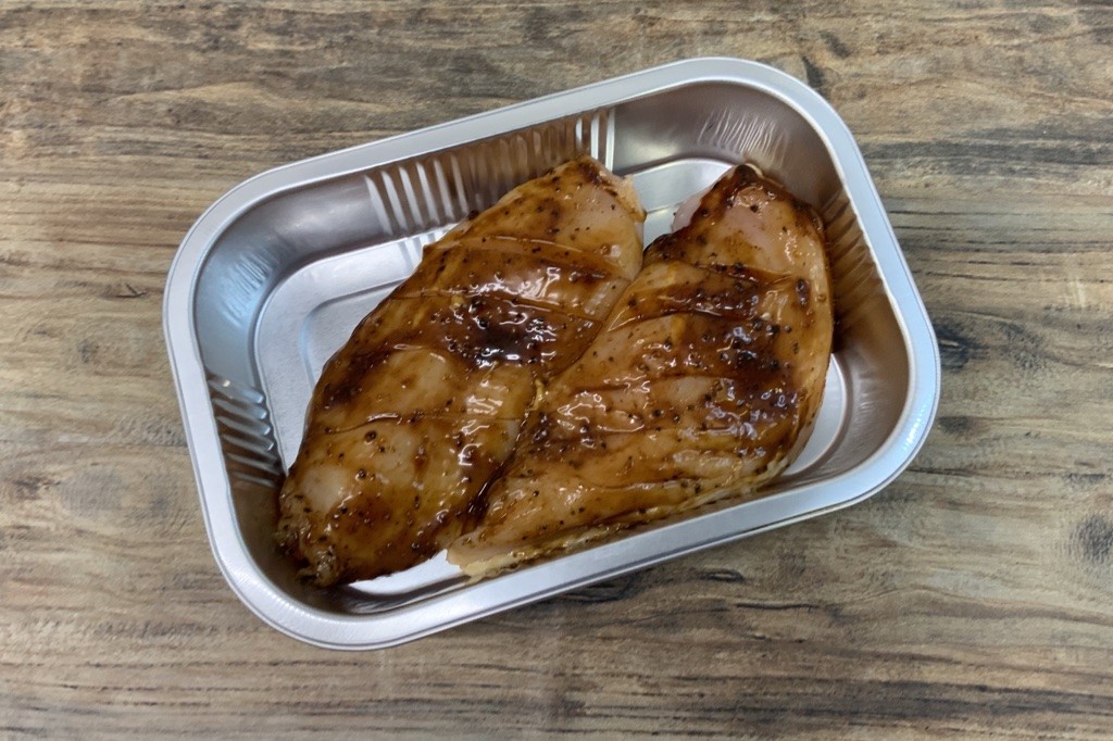 Black garlic chicken
